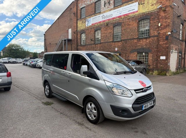 View our FORD TOURNEO CUSTOM