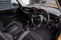 USED 2016 16 MINI HATCH 2.0 Cooper S Auto Euro 6 (s/s) 5dr 9K Spec/Sun Roof/Media Pack XL