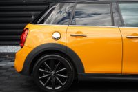 USED 2016 16 MINI HATCH 2.0 Cooper S Auto Euro 6 (s/s) 5dr 9K Spec/Sun Roof/Media Pack XL
