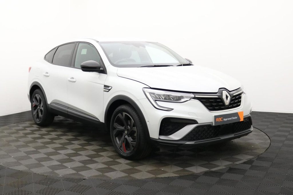 USED 2022 72 RENAULT ARKANA 1.6 E-TECH r.s. line SUV 5dr Petrol Hybrid Auto 2WD Euro 6 (s/s) (145 bhp) Sat Nav, Heated Seats, Keyless