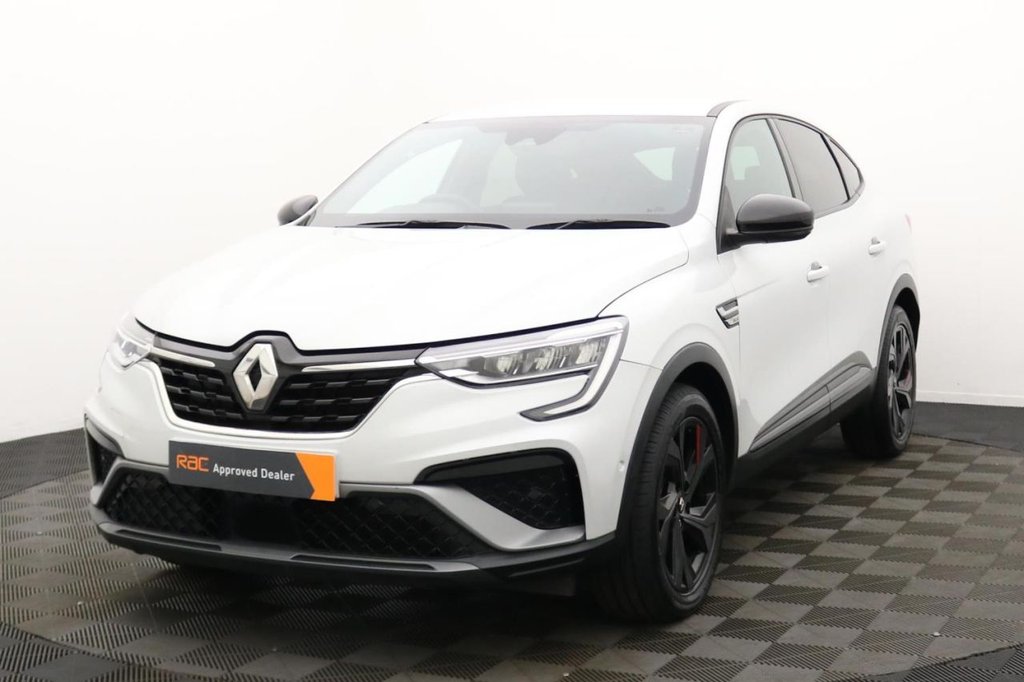 USED 2022 72 RENAULT ARKANA 1.6 E-TECH r.s. line SUV 5dr Petrol Hybrid Auto 2WD Euro 6 (s/s) (145 bhp) Sat Nav, Heated Seats, Keyless