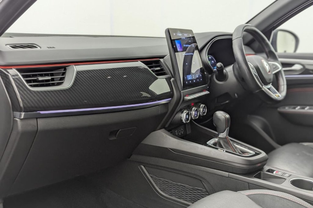USED 2022 72 RENAULT ARKANA 1.6 E-TECH r.s. line SUV 5dr Petrol Hybrid Auto 2WD Euro 6 (s/s) (145 bhp) Sat Nav, Heated Seats, Keyless