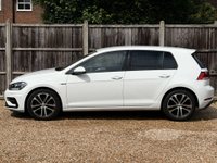 USED 2019 19 VOLKSWAGEN GOLF 1.5 Golf R-Line TSi Evo 5dr Sat Nav Apple CarPlay Android