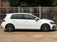 USED 2019 19 VOLKSWAGEN GOLF 1.5 Golf R-Line TSi Evo 5dr Sat Nav Apple CarPlay Android