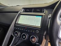 USED 2019 69 JAGUAR E-PACE 2.0 D150 R-Dynamic S SUV 5dr Diesel Auto AWD Euro 6 (s/s) (150 ps) 