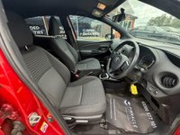 USED 2016 66 TOYOTA YARIS 1.33 Dual VVT-i Design Hatchback 5dr Petrol Manual Euro 6 (99 ps) 