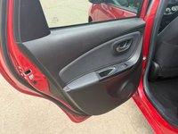 USED 2016 66 TOYOTA YARIS 1.33 Dual VVT-i Design Hatchback 5dr Petrol Manual Euro 6 (99 ps) 