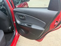 USED 2016 66 TOYOTA YARIS 1.33 Dual VVT-i Design Hatchback 5dr Petrol Manual Euro 6 (99 ps) 