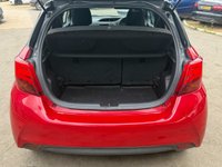 USED 2016 66 TOYOTA YARIS 1.33 Dual VVT-i Design Hatchback 5dr Petrol Manual Euro 6 (99 ps) 