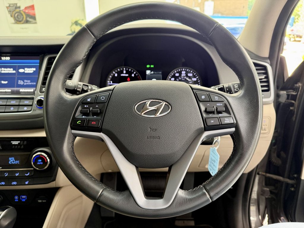 USED 2016 16 HYUNDAI TUCSON 2.0 CRDi Premium SUV 5dr Diesel Auto 4WD Euro 6 (185 ps) 