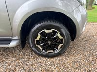 USED 2020 20 NISSAN NAVARA 2.3 dCi TEKNA AUTOMATIC 4X4 PICK UP TRUCK  EURO 6 ** FULL SERVICE HISTORY **