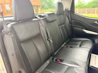 USED 2020 20 NISSAN NAVARA 2.3 dCi TEKNA AUTOMATIC 4X4 PICK UP TRUCK  EURO 6 ** FULL SERVICE HISTORY **