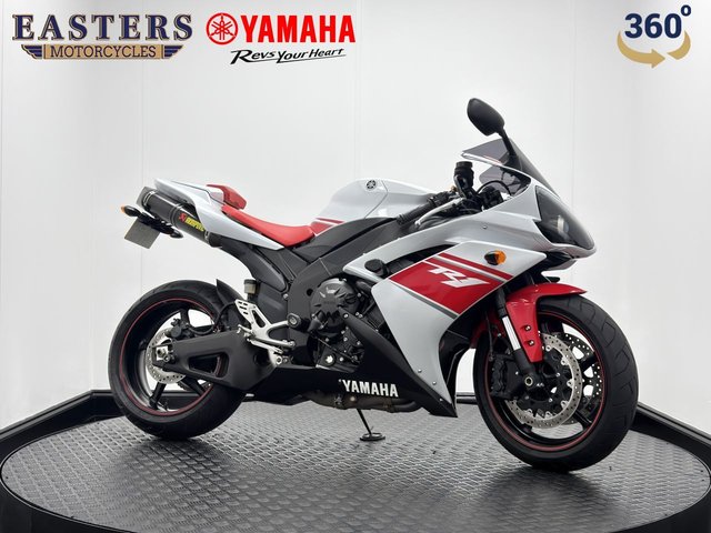 View our YAMAHA R1