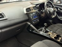 USED 2016 16 RENAULT KADJAR 1.5 dCi Dynamique Nav SUV 5dr Diesel Manual Euro 6 (s/s) (110 ps) 