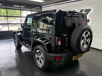 USED 2012 62 JEEP WRANGLER 2.8 CRD Overland SUV 2dr Diesel Auto 4WD Euro 5 (197 bhp) 