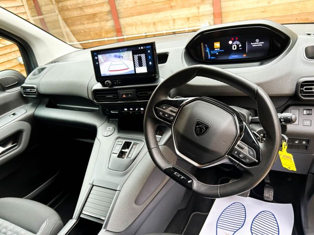 View our PEUGEOT RIFTER