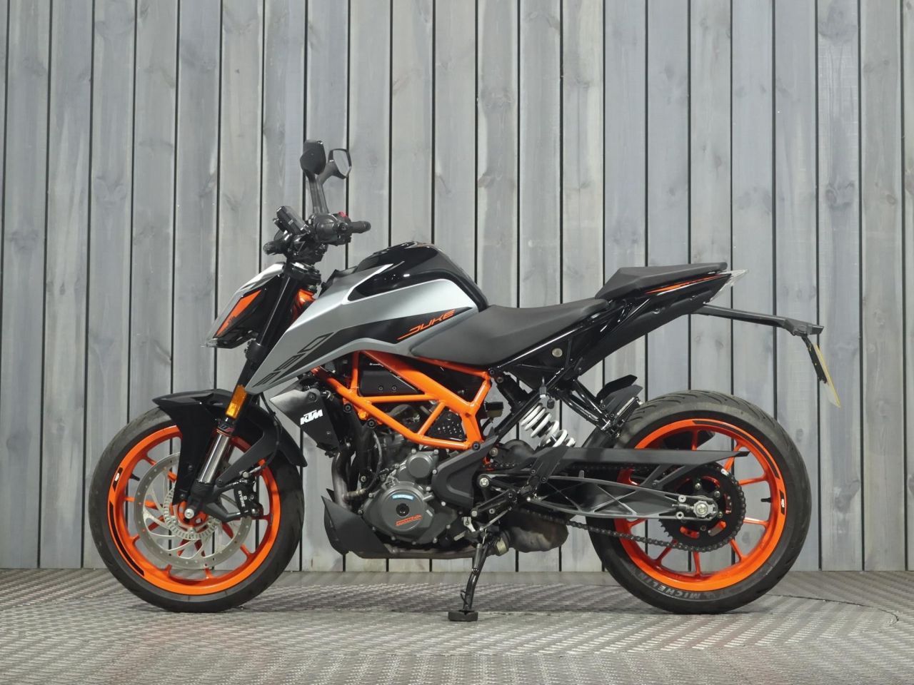 KTM 390 DUKE