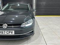 USED 2017 67 VOLKSWAGEN GOLF 1.6 TDI SE Nav DSG Euro 6 (s/s) 5dr 