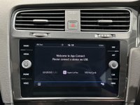 USED 2017 67 VOLKSWAGEN GOLF 1.6 TDI SE Nav DSG Euro 6 (s/s) 5dr 