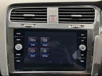 USED 2017 67 VOLKSWAGEN GOLF 1.6 TDI SE Nav DSG Euro 6 (s/s) 5dr 