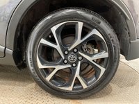 USED 2019 19 TOYOTA C-HR 1.8 VVT-h Design SUV 5dr Petrol Hybrid CVT Euro 6 (s/s) (122 ps) Sat Nav