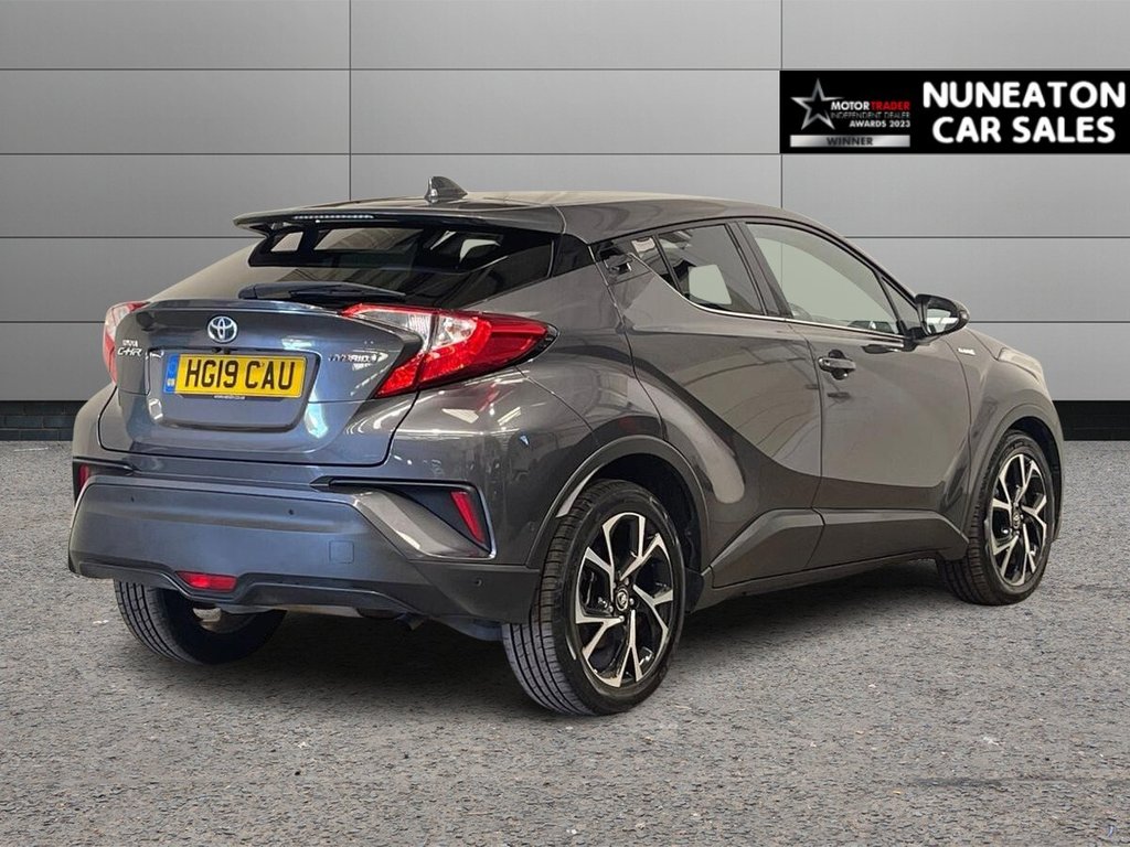 USED 2019 19 TOYOTA C-HR 1.8 VVT-h Design SUV 5dr Petrol Hybrid CVT Euro 6 (s/s) (122 ps) Sat Nav