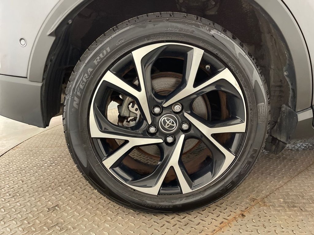 USED 2019 19 TOYOTA C-HR 1.8 VVT-h Design SUV 5dr Petrol Hybrid CVT Euro 6 (s/s) (122 ps) Sat Nav
