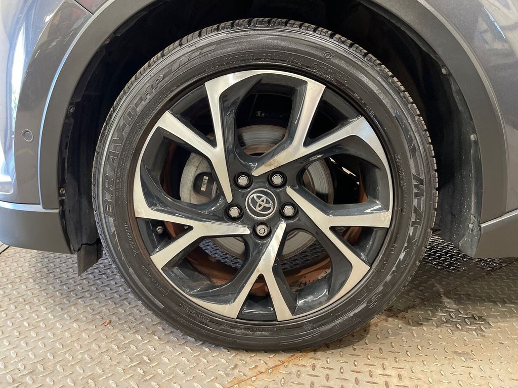 USED 2019 19 TOYOTA C-HR 1.8 VVT-h Design SUV 5dr Petrol Hybrid CVT Euro 6 (s/s) (122 ps) Sat Nav
