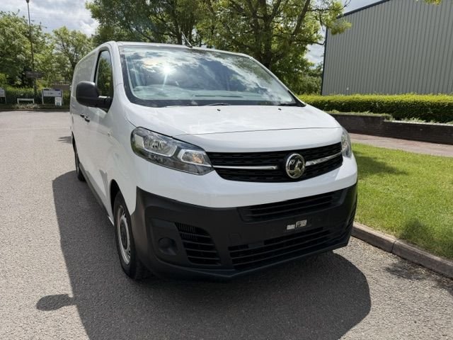 View our VAUXHALL VIVARO