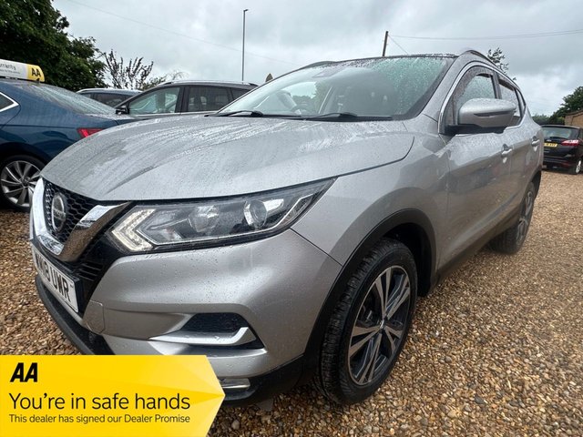View our Nissan Qashqai 1.5 dCi N-Connecta SUV 5dr Diesel Manual Euro 6 (s/s) (110 ps)