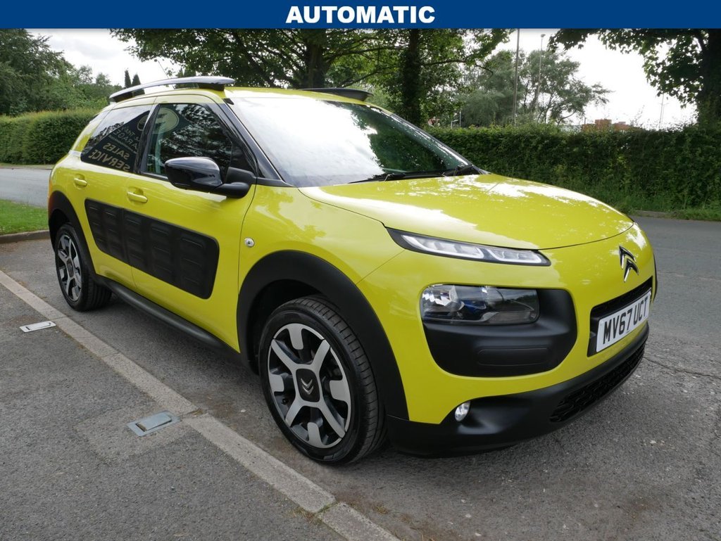 USED 2017 67 CITROEN C4 CACTUS 1.2 PureTech Flair Edition Hatchback 5dr Petrol ETG5 Euro 6 (s/s) (82 ps) 2 KEYS, BLUETOOTH, PAN ROOF
