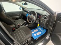 USED 2023 72 DACIA DUSTER 1.3 TCe Comfort SUV 5dr Petrol Manual Euro 6 (s/s) (130 ps) 1 Owner Full Dacia Service History, CarPlay, Parking Camera, Cruise Control, 45000 Miles, USB & Bluetooth