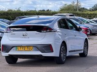 USED 2022 72 HYUNDAI IONIQ 38.3kWh Premium SE Hatchback 5dr Electric Auto (136 ps) **SATNAV~LEATHER~SENSORS**