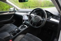 USED VOLKSWAGEN PASSAT 2.0 TDI Elegance