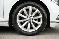 USED VOLKSWAGEN PASSAT 2.0 TDI Elegance