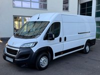 USED 2022 72 PEUGEOT BOXER 2.2 BlueHDi 435 Professional Panel Van 5dr Diesel Manual L4 H2 Euro 6 (s/s) (140 ps) 