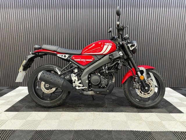 View our YAMAHA XSR125