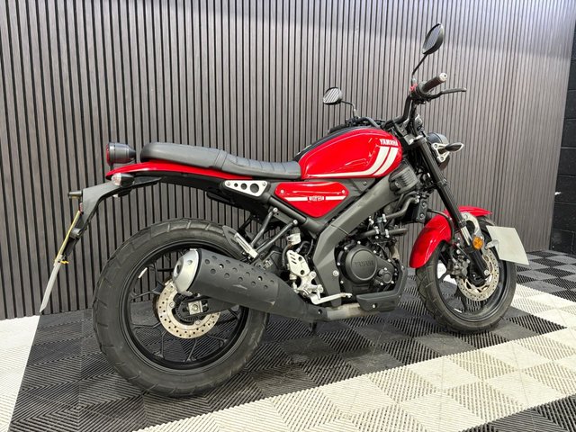 View our YAMAHA XSR125
