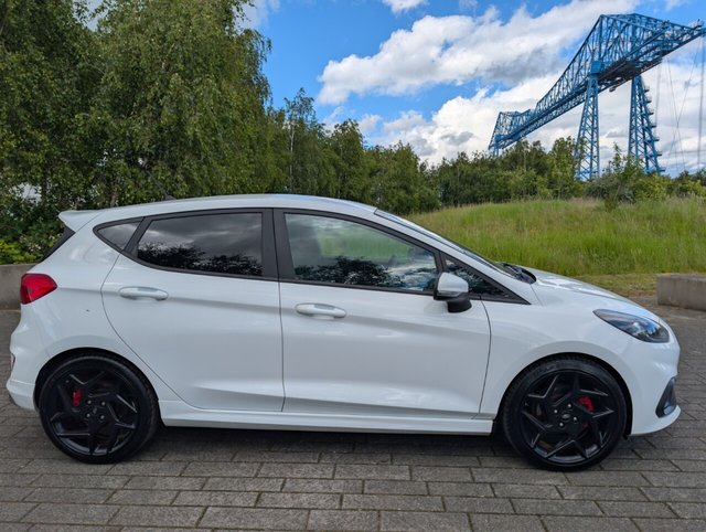 View our FORD FIESTA