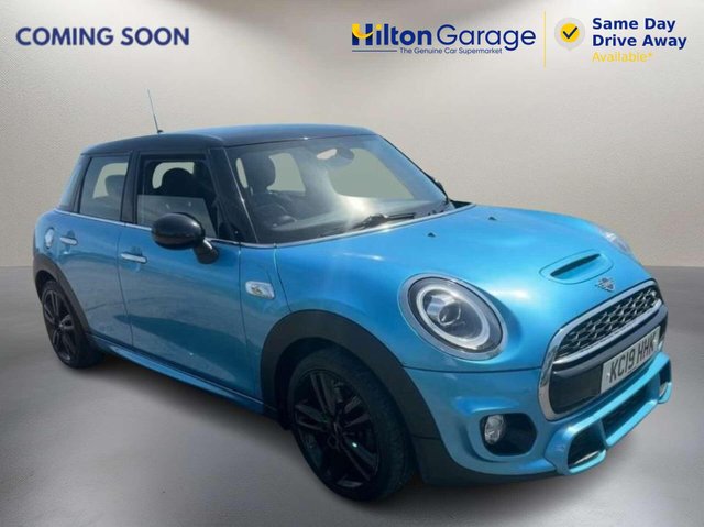 View our MINI Hatch 2.0 Cooper S Sport 5dr