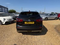 USED 2018 68 NISSAN QASHQAI 1.3 DIG-T Tekna+ SUV 5dr Petrol Manual Euro 6 (s/s) (140 ps) 