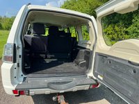 USED 2018 18 MITSUBISHI SHOGUN 3.2 DI-DC SG2 SUV 5dr Diesel Auto 4WD Euro 6 LWB (187 ps) Mitsubishi Shogun 4WD Diesel SUV
