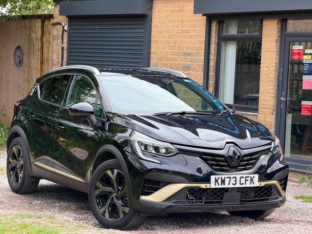 View our RENAULT CAPTUR