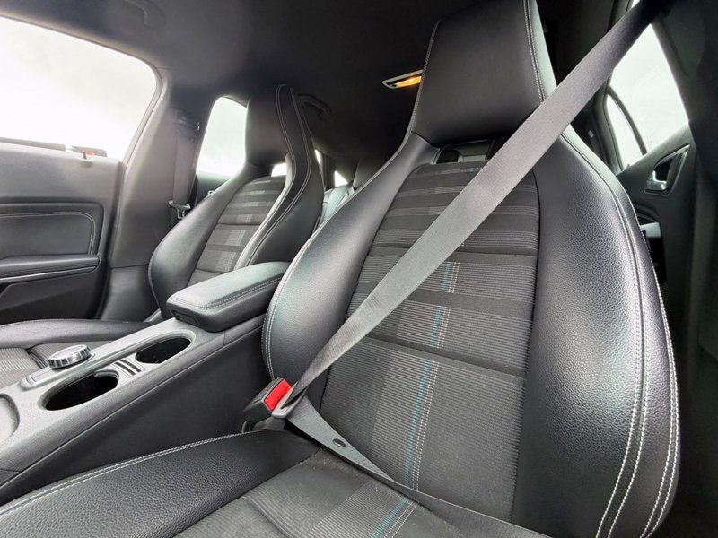 2017 Mercedes-Benz CLA in black — photo 19 of 28