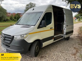 View our MERCEDES-BENZ SPRINTER