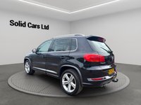 USED 2016 16 VOLKSWAGEN TIGUAN 2.0 TDI BlueMotion Tech R-Line Edition SUV 5dr Diesel DSG 4WD Euro 6 (s/s) (184 ps) Detachable Tow Bar - 4WD - Automatic