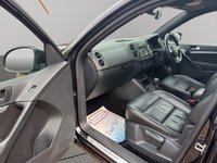 USED 2016 16 VOLKSWAGEN TIGUAN 2.0 TDI BlueMotion Tech R-Line Edition SUV 5dr Diesel DSG 4WD Euro 6 (s/s) (184 ps) Detachable Tow Bar - 4WD - Automatic