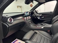 USED 2020 69 MERCEDES-BENZ GLC 2.0 GLC300d AMG Line (Premium Plus) G-Tronic+ 4MATIC Euro 6 (s/s) 5dr PAN ROOF+DASH+CARPLAY*TOP SPEC