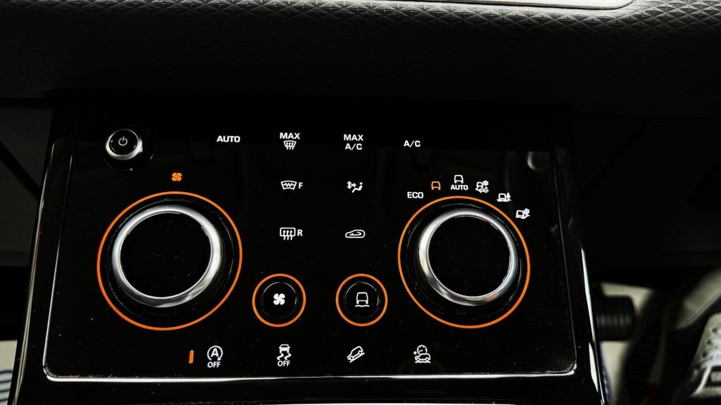 USED 2019 19 LAND ROVER RANGE ROVER EVOQUE 2.0 P200 MHEV Auto 4WD Euro 6 (s/s) 5dr NEW SHAPE|CAMERA|ULEZ|WARRANTY