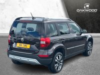 USED 2015 15 SKODA YETI 2.0 TDI Laurin & Klement Outdoor 5dr Diesel DSG 4WD Euro 5 (170 ps) PAN ROOF + LEATHER + CLIMATE CONTROL